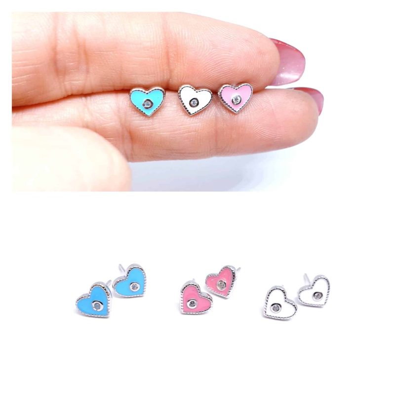 Pendientes love color