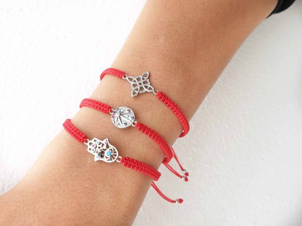 Pulsera roja macramé universo - Imagen 2