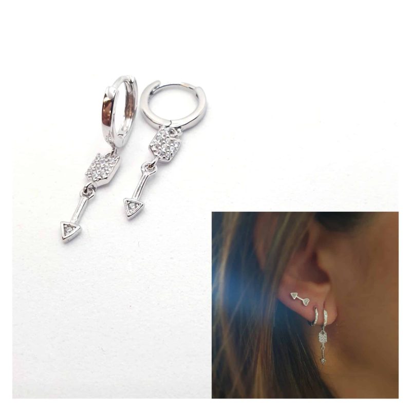 Pendientes flechas circonitas