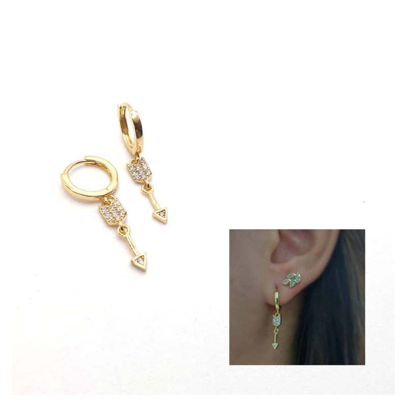 Pendientes flechas circonitas oro